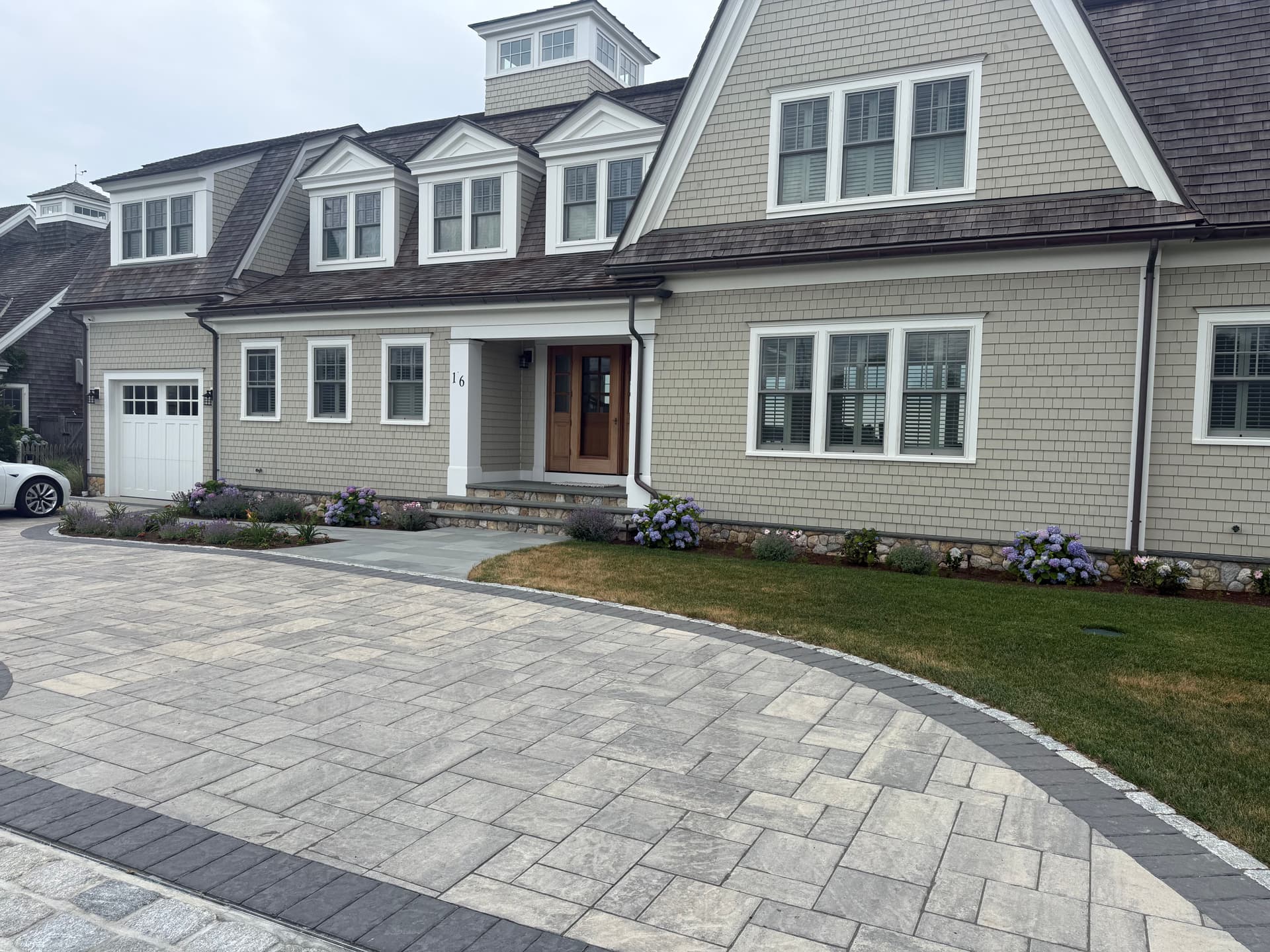 Gallery photos for Paver Driveway Done Right in Dennis, MA: Image #2